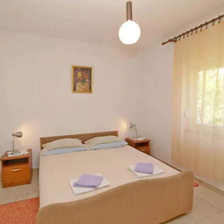 Korljan Daire Gradac (Split-Dalmatia)